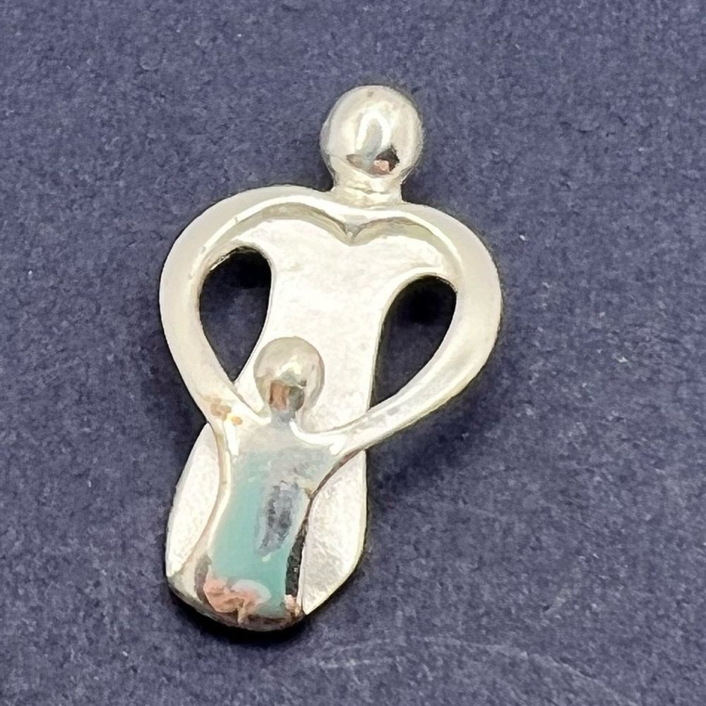 Loving Family Small Sterling Silver Mother and Child Pendant